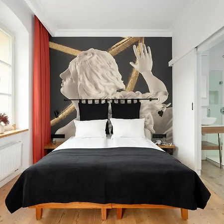 Hotel apartamentowy Schoeps Stylowe Blisko Starego Rynku By Renters 3*